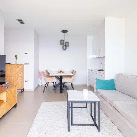 Intempo By Holuxe - 375 - 37th Floor Apartment